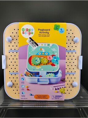 Giggle Scape Pegboard Activity Set With Carrying Case